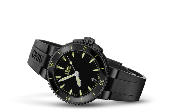 Image of Aquis Date